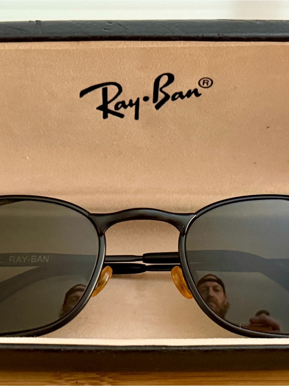 Vintage B&L Ray-Ban W2964 Polarized Flex Sunglass